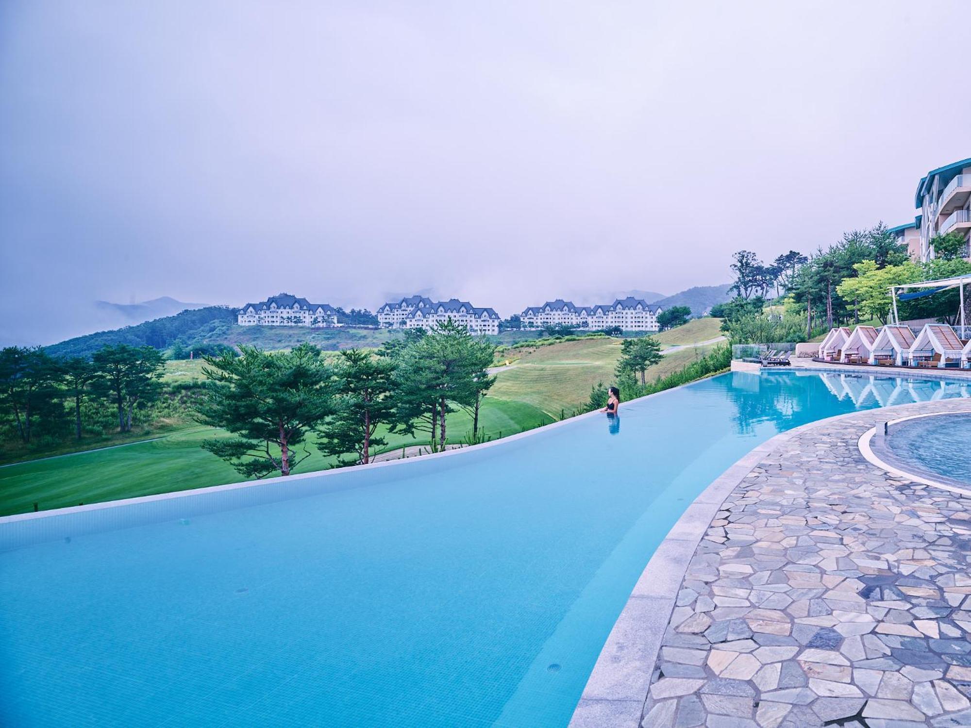 Sono Calm Vivaldipark Hotel Hongcheon Eksteriør billede